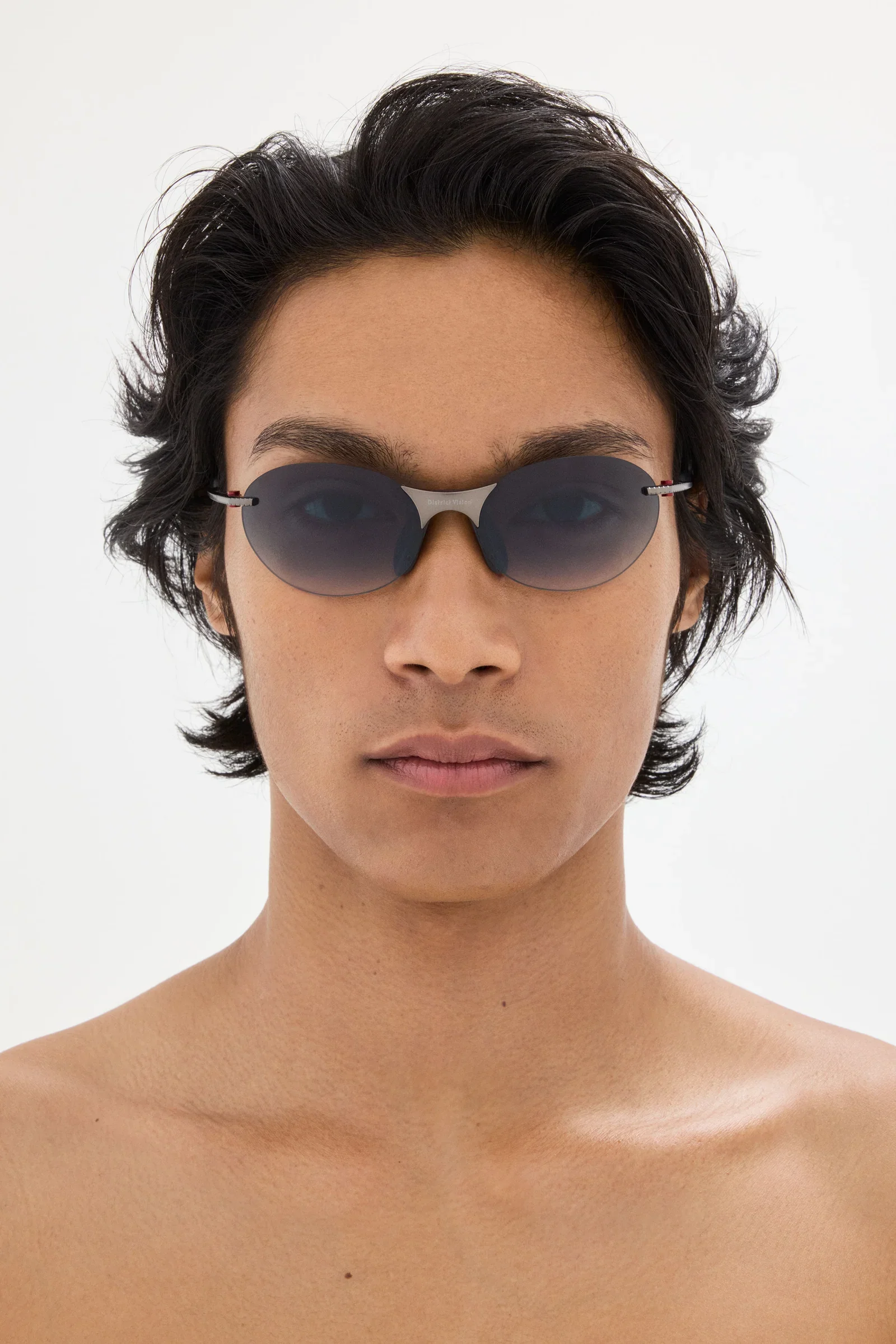 260113_RvM_DISTRICT_VISION_FW26_EYEWEAR_292_WEB.webp