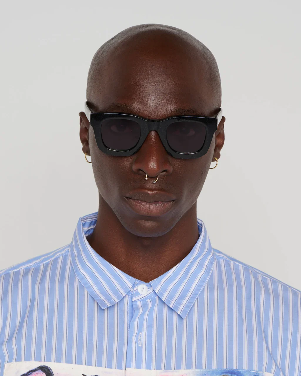 On_Model_Modern_Primitive_Eye_Protection_Elia_Black_Sparkle_3-optimized.webp