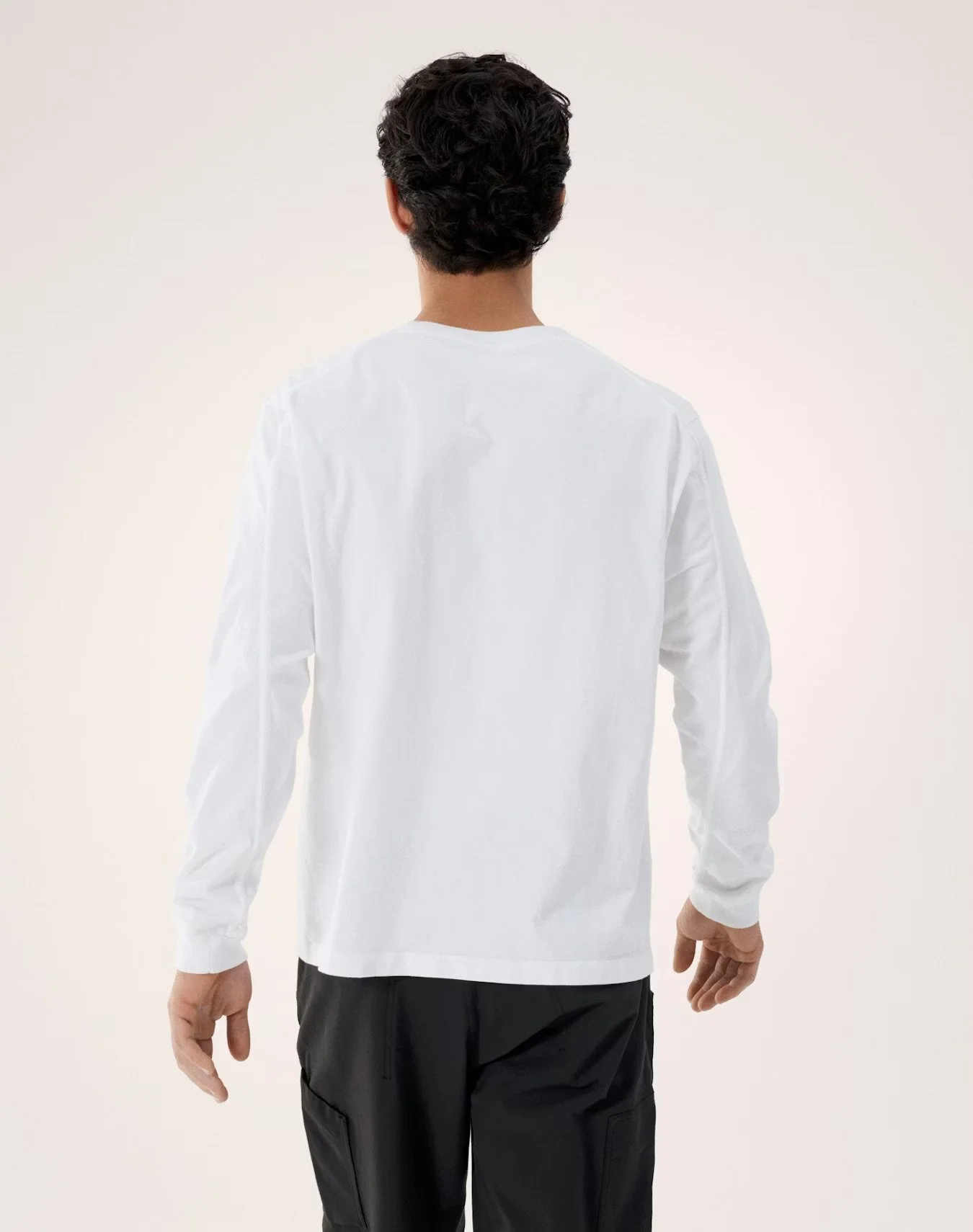 S26-X000009714-Kragg-Cotton-Shirt-LS-White-Light-Black-Back-View.jpeg