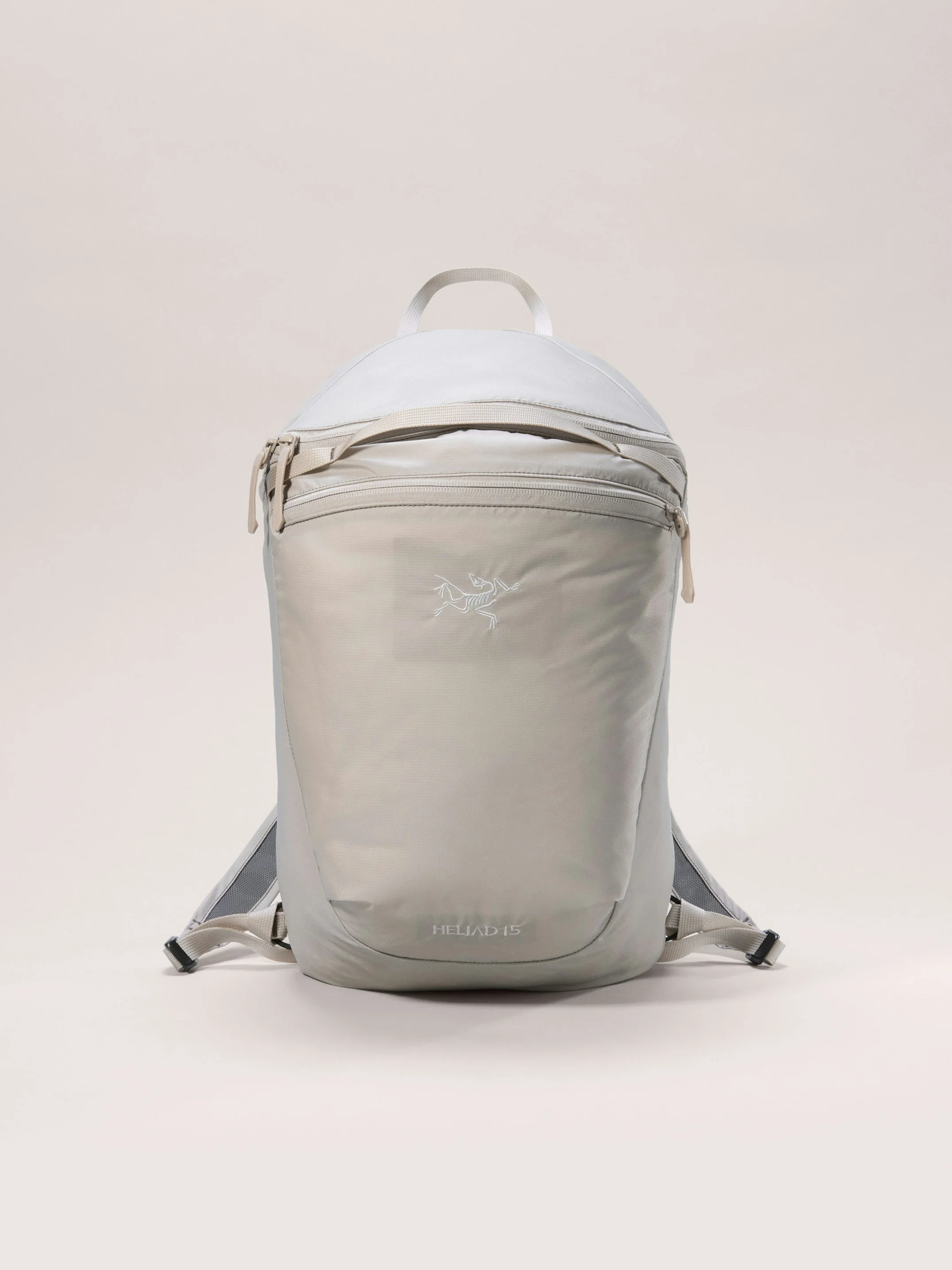F25-X000009829-Heliad-15-Backpack-Rune-Front.jpg