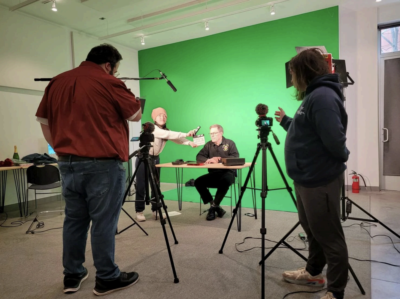 Jeffersonland Chorus singing valentines go digital, co-ed this year