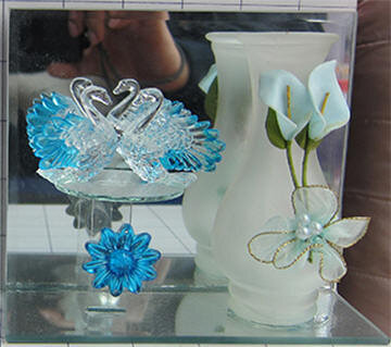 12-504 Mirrored Vase - $8.00/$9.00/$10.00