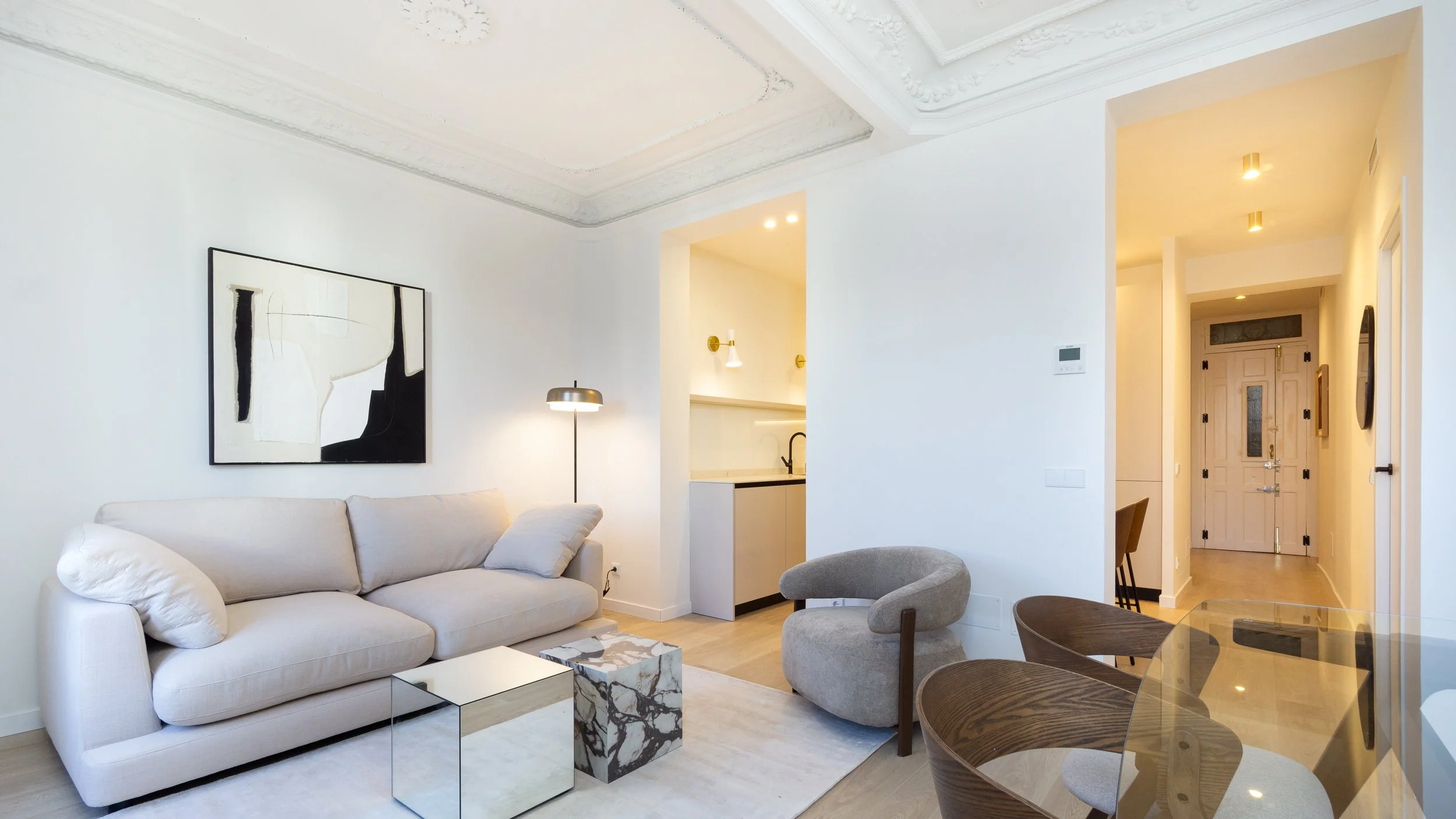 Santa Engracia-Reforma-Integral-Interiorismo-Salon-Abierto.jpg