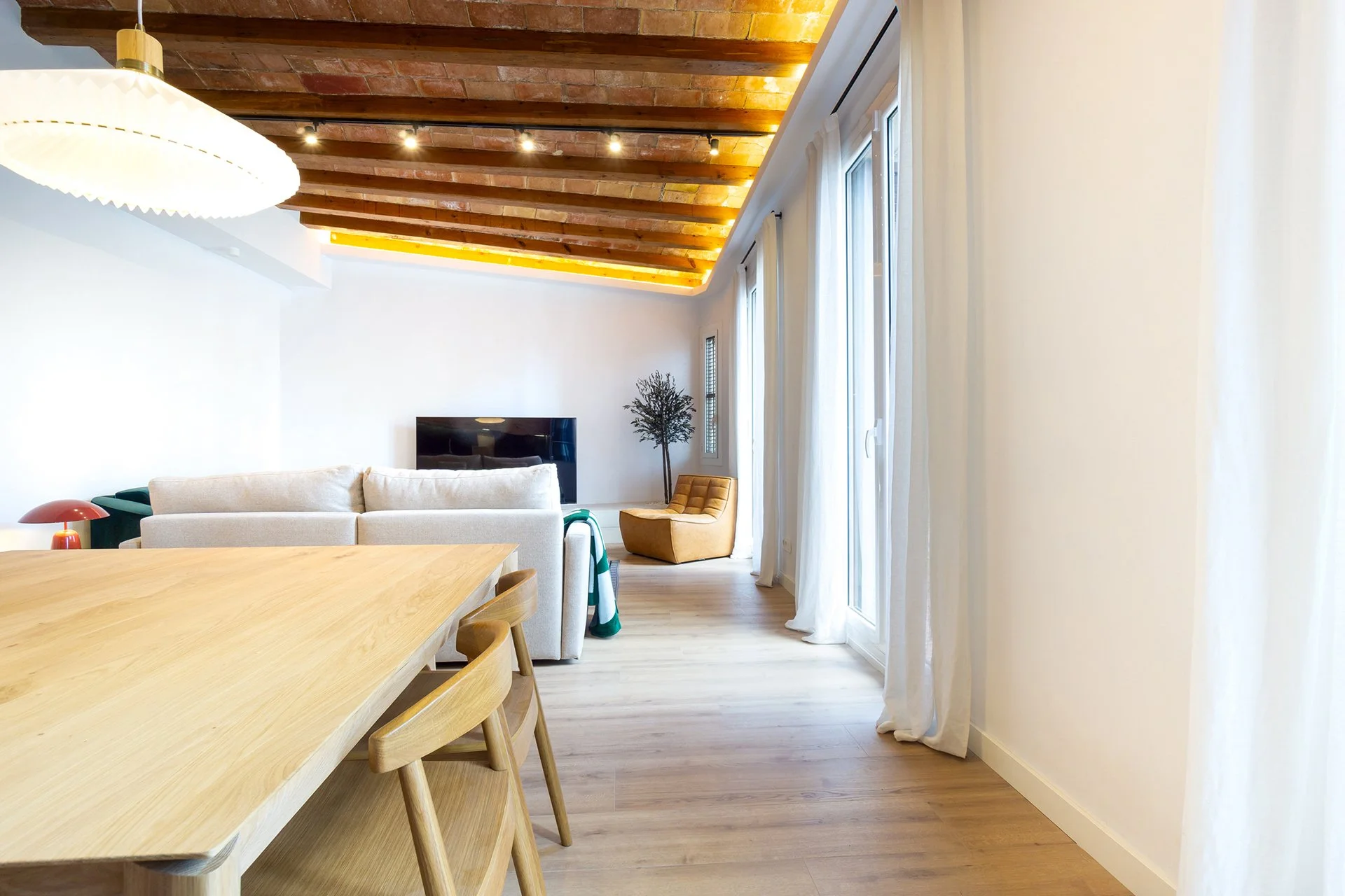Bruc_Deco_Salon_Comedor.jpg