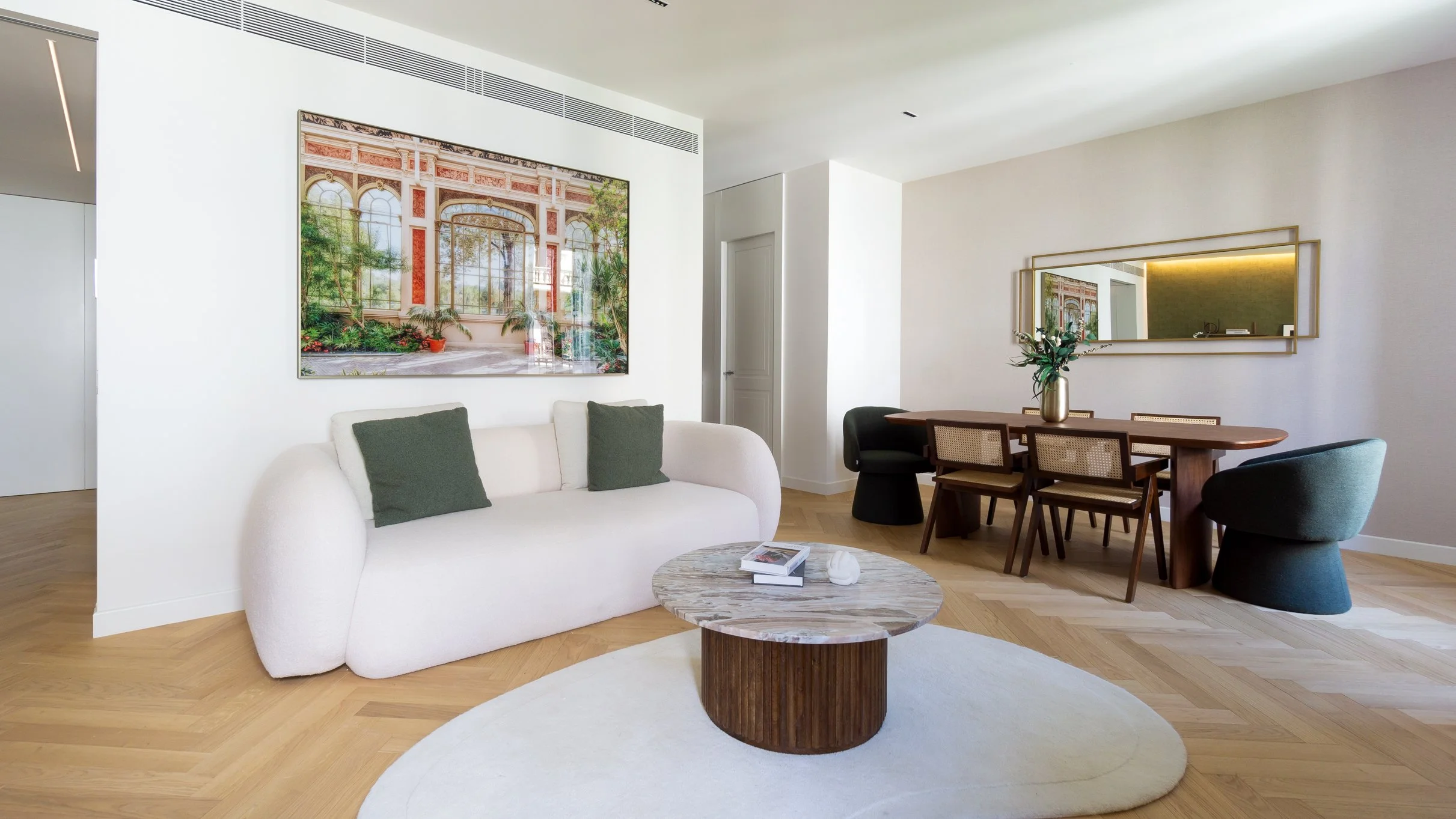 Paris194_Decoracion-Organica-Verde-Lujo.jpg
