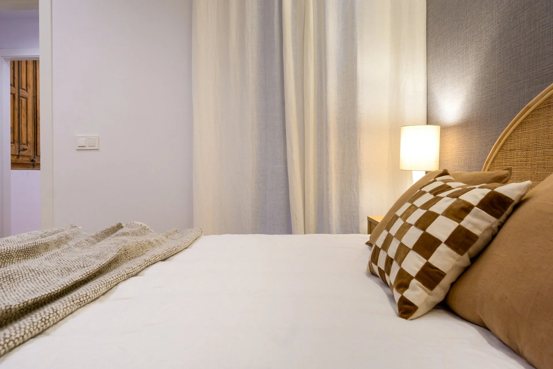 Bruc_Deco_Bedroom_Calido_Terracota.jpg