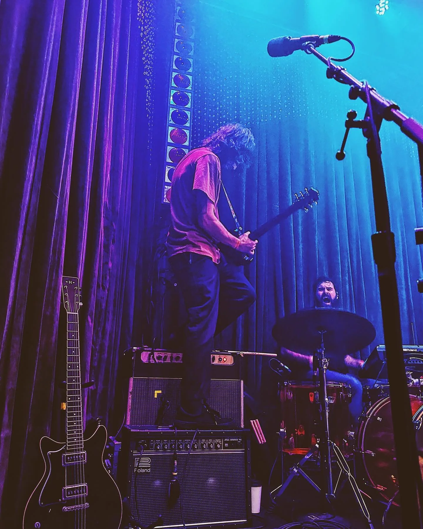 @pilemusic put on a clinic at @johnnybrendas