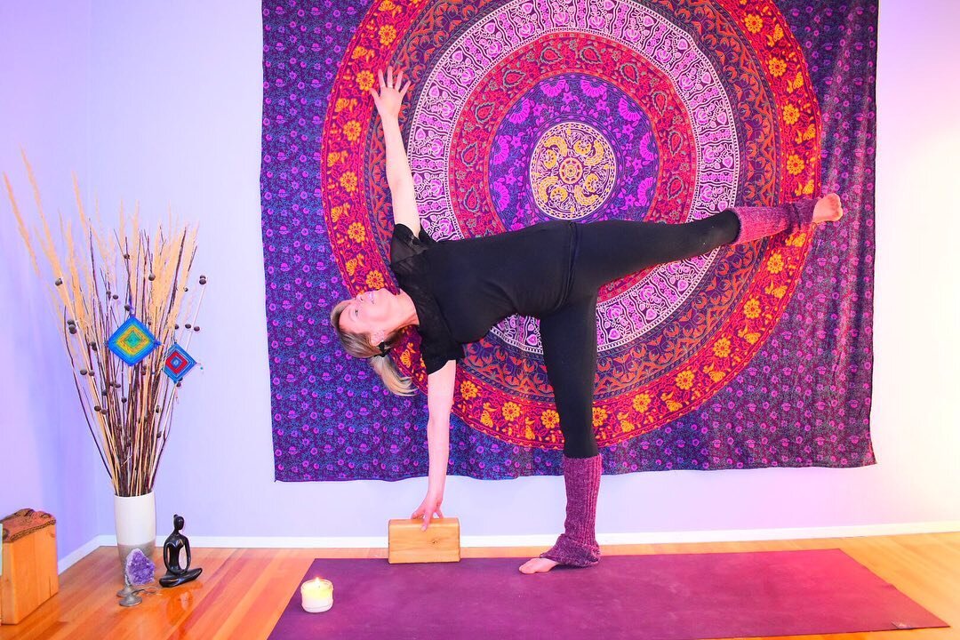 Do you want to start a yoga practice or develop a home practice that is completely unique to you? 

This week&rsquo;s post on The Be Well Blog is all about yoga for beginners, and how to take your practice out of the studio and weave it into your dai