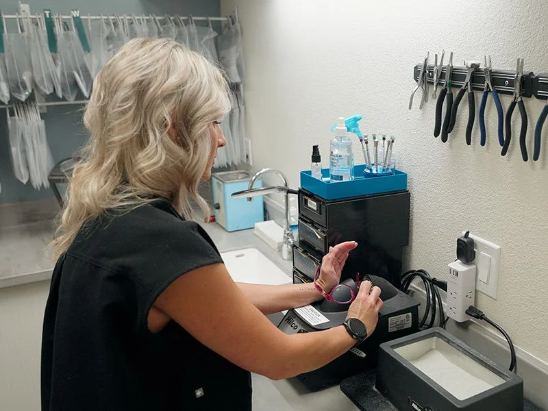 What Makes Some Prescription Lenses Sharper Than Others
