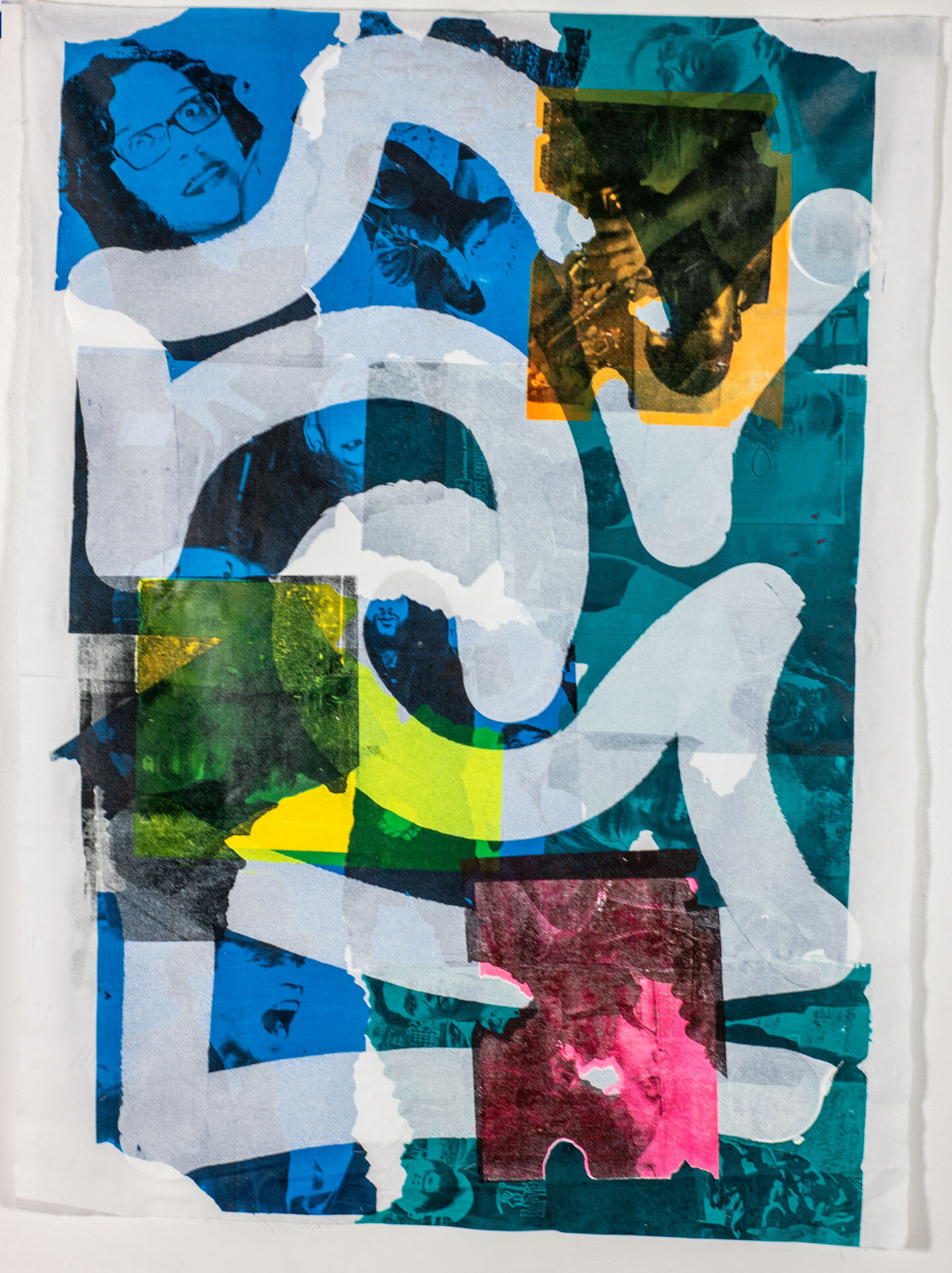 32x42