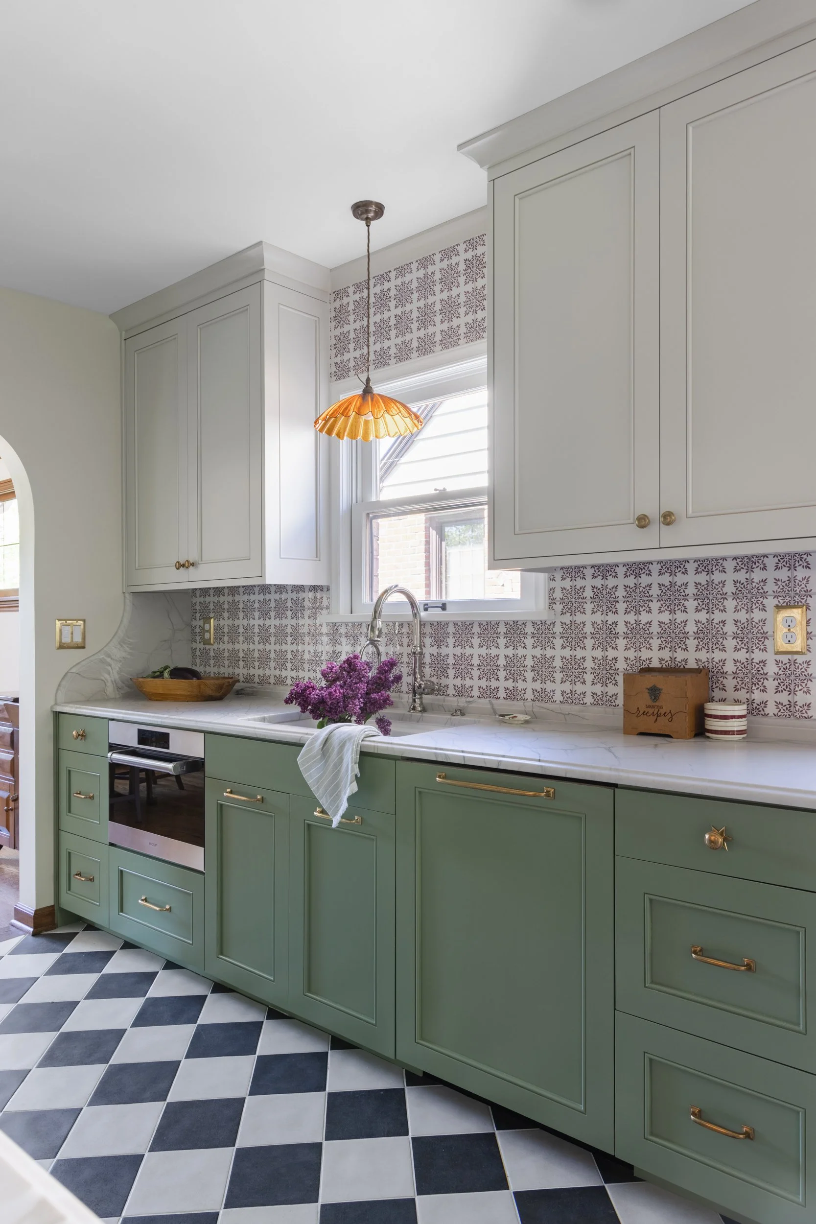 Kitchen-Remodel-Full-Bloom-Interior-Design-Taylor-Roberts-Photography-Seattle-WA-2.jpg