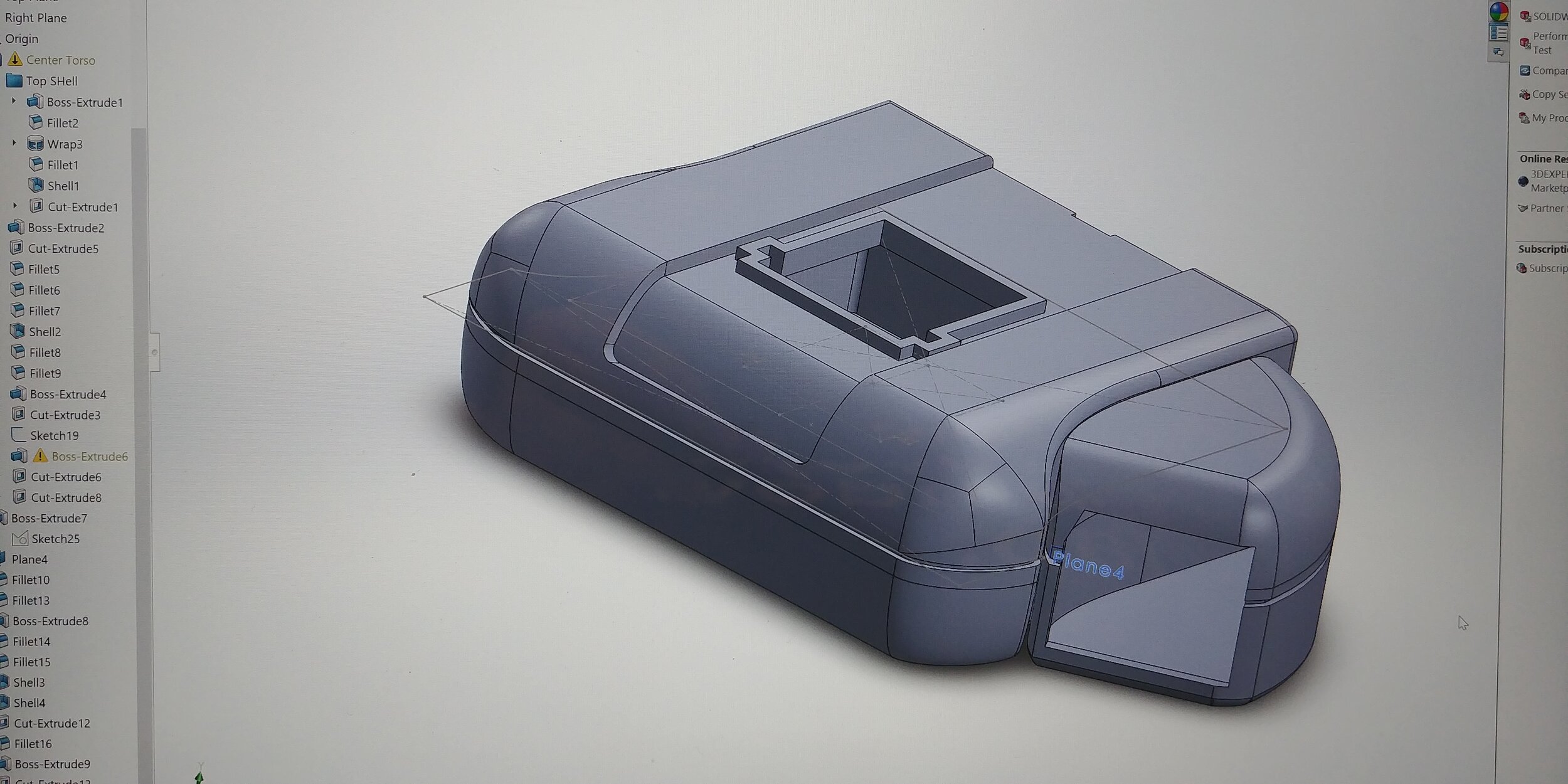 Re-creating ROB's body shells as separate torso and shoulder parts in Solidworks
