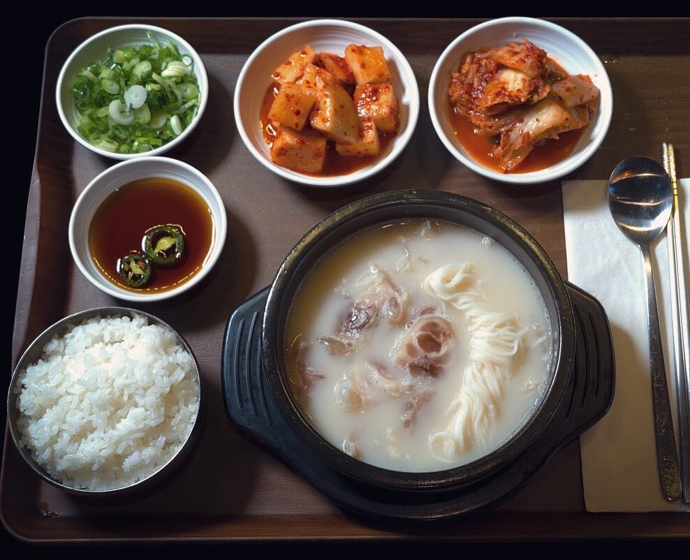 &gt;&gt;&gt;WINTER MENU&lt;&lt;&lt;
We are introducing a few of our winter dishes that will warm up your body. #설렁탕 Seollongtang #도가니탕 Doganitang and #창국장정식 Chungukjang. Perfect for a cold day or when you&rsquo;re feeling under the weather. A bowl of