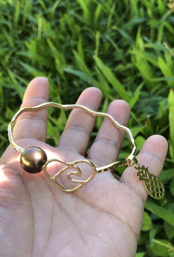 https://i.etsystatic.com/7313971/r/il/28d6a4/1758268924/il_570xN.1758268924_hqtp.jpg