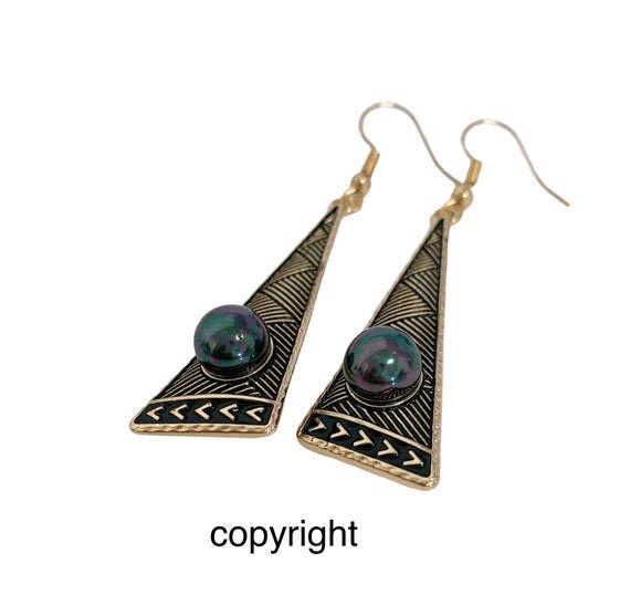 https://i.etsystatic.com/7313971/r/il/bdcc40/3266418449/il_570xN.3266418449_m5w8.jpg