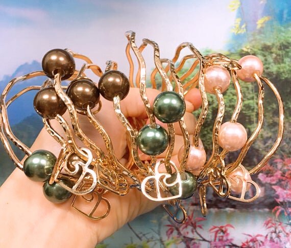https://i.etsystatic.com/7313971/r/il/feaea5/1599156961/il_570xN.1599156961_lbww.jpg
