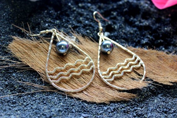 https://i.etsystatic.com/7313971/r/il/464d70/1622498533/il_570xN.1622498533_qxl7.jpg