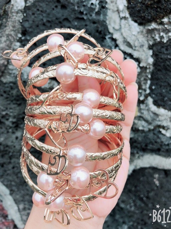 https://i.etsystatic.com/7313971/r/il/949d67/1789815481/il_570xN.1789815481_lvsg.jpg
