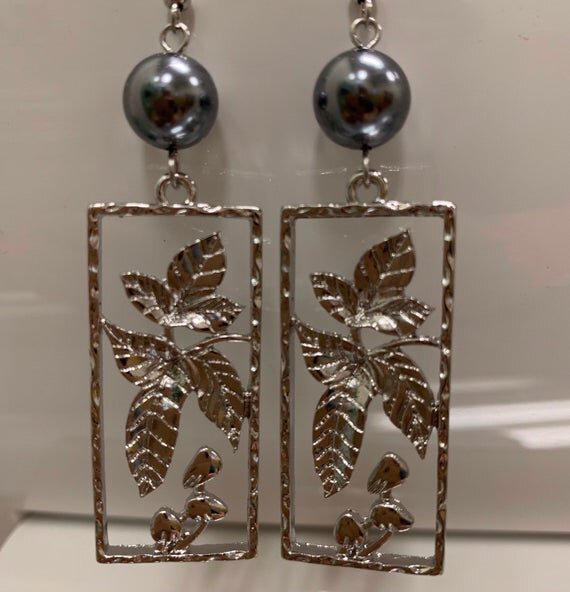 https://i.etsystatic.com/7313971/r/il/9d62e6/1884906274/il_570xN.1884906274_tfyx.jpg