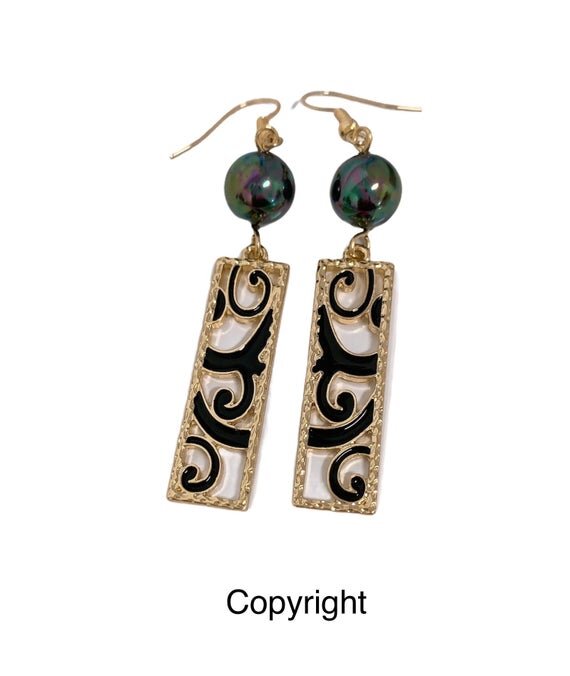 https://i.etsystatic.com/7313971/r/il/a3de80/3216902982/il_570xN.3216902982_33m6.jpg