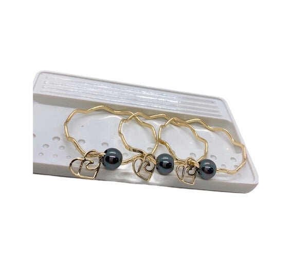 https://i.etsystatic.com/7313971/r/il/29c65c/3128501965/il_570xN.3128501965_kv35.jpg