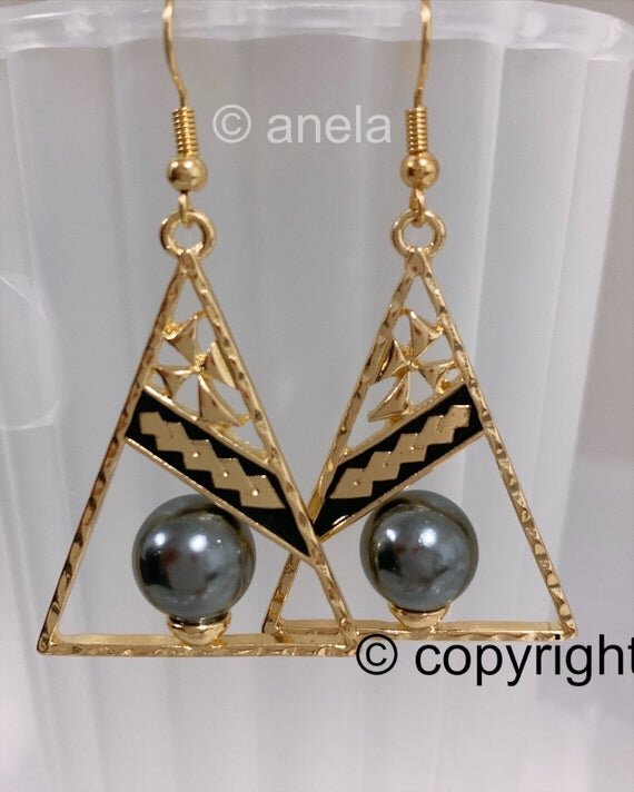 https://i.etsystatic.com/7313971/r/il/9aa641/2294938867/il_570xN.2294938867_oq3m.jpg