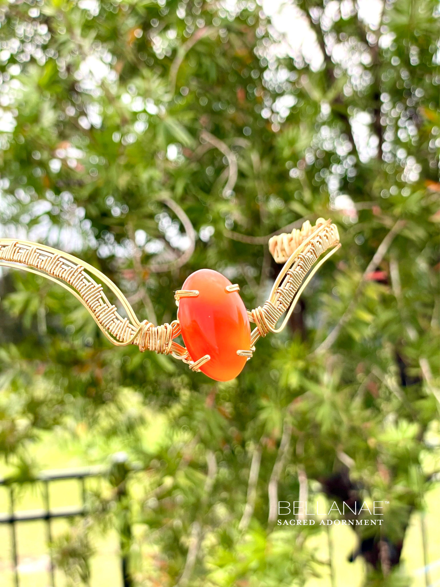 GLD OBL CARNELIAN front.png