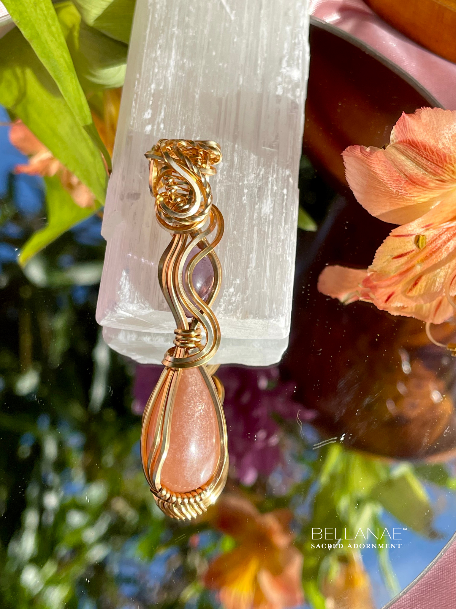 Amethyst x Peach Moonstone.png
