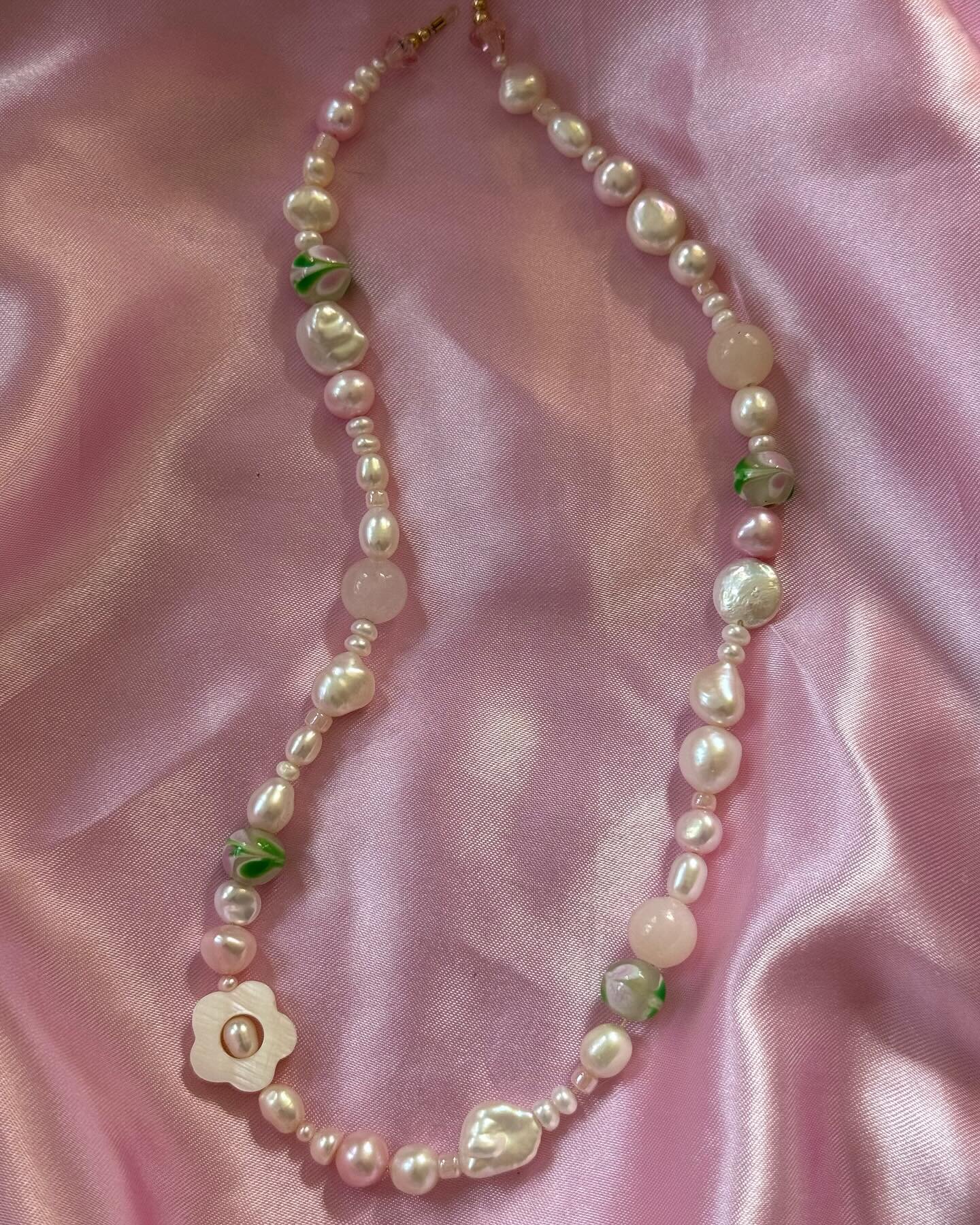 Pink dreams ☁️🌸💖👛🫶🏼🌷💕🌸🍧☁️✨🩷💌

Will be added to the site soon!