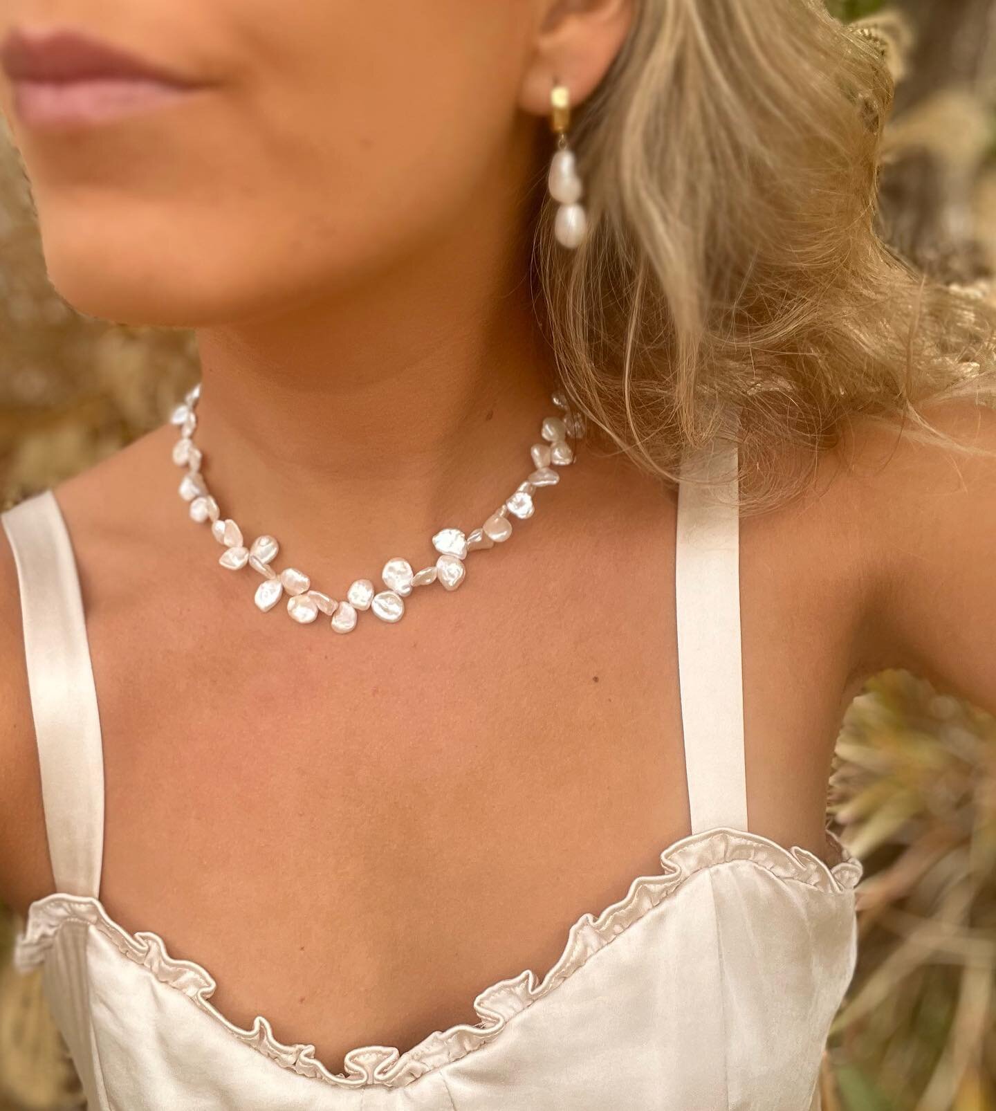 Introducing the rose pedal pearl necklace 🫶🏼✨🤍 🥀