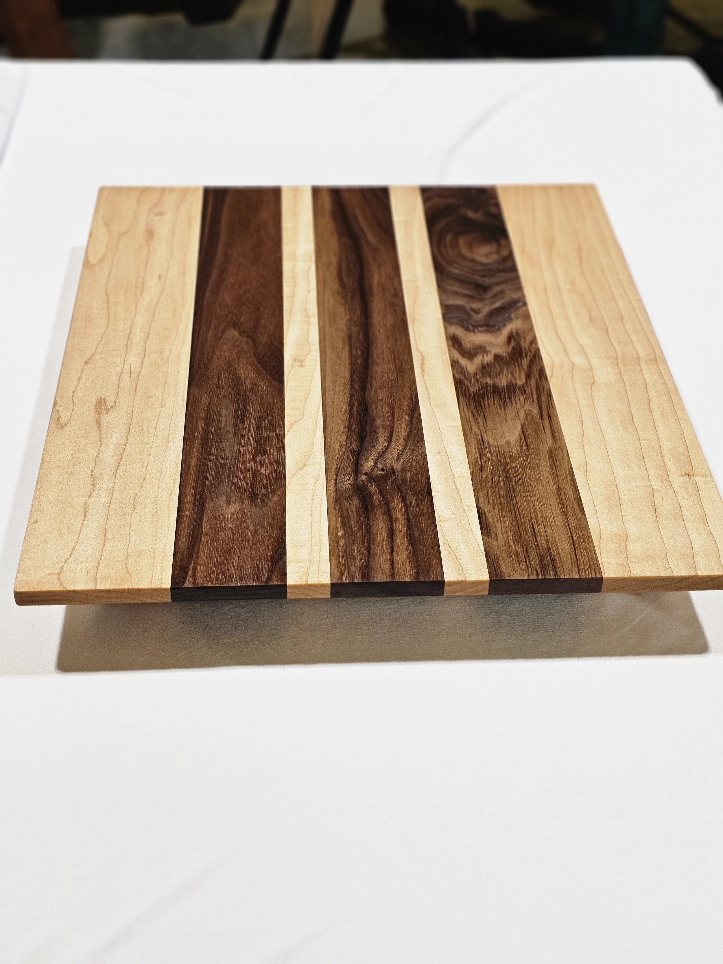 Thick "Floating" Cutting Board