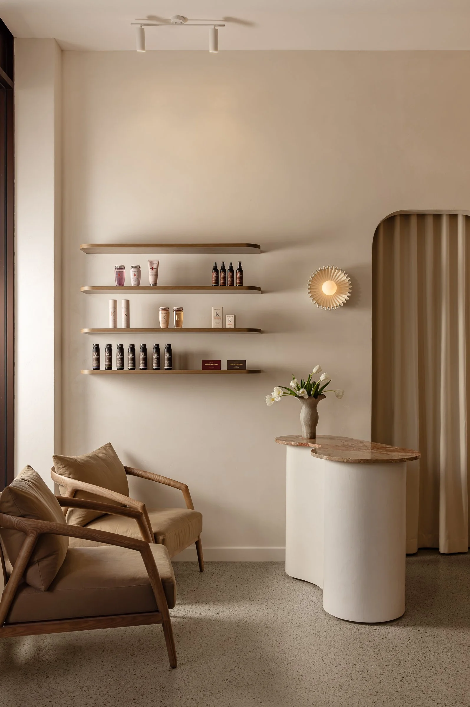 Salon Soleil