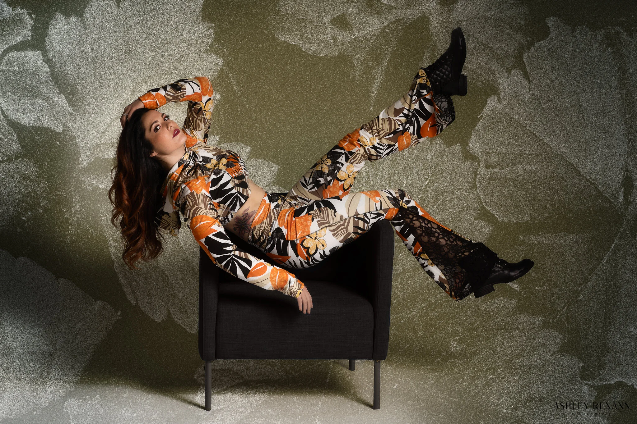 Danielle with Texture small.jpg