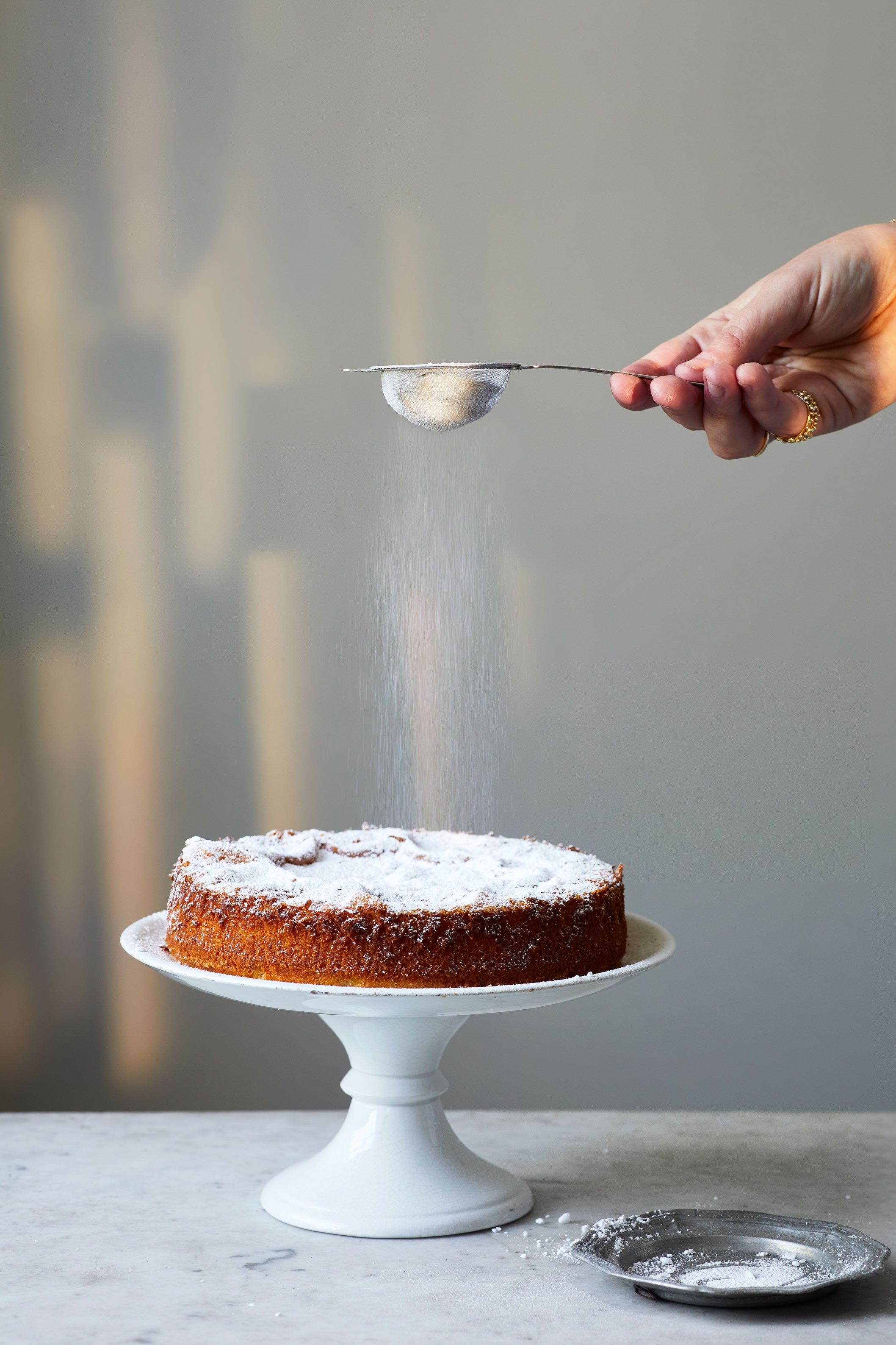 BIL_Lina-Stores_Lemon-&-Olive-Oil-Cake_0054_.jpg