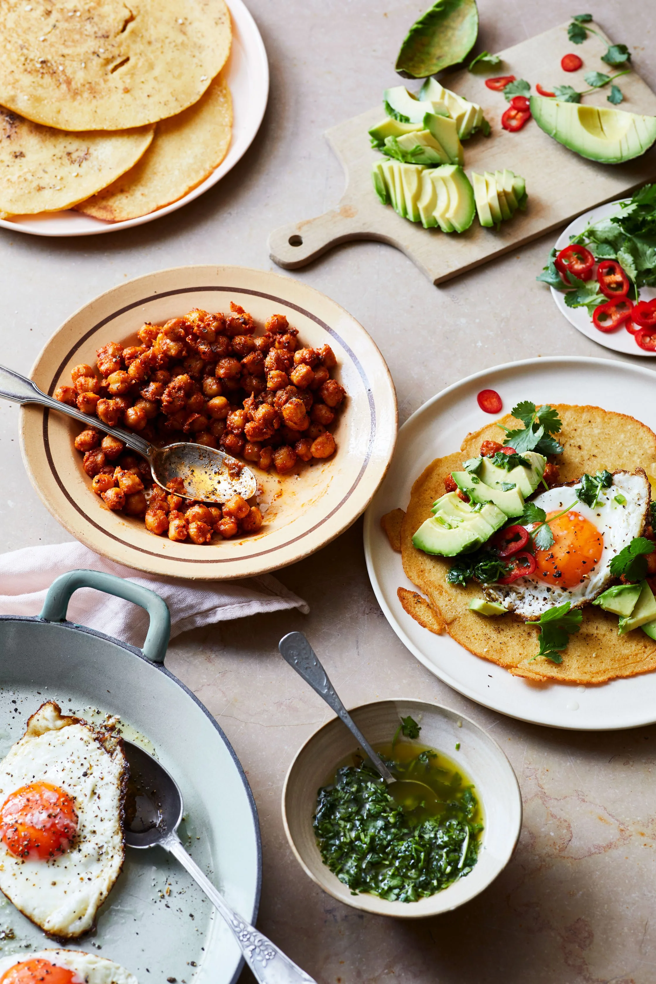 BIL_Melissa-Hemssley_FriedEggs,-avocado-and-smokey-bean-sauce_01.jpg