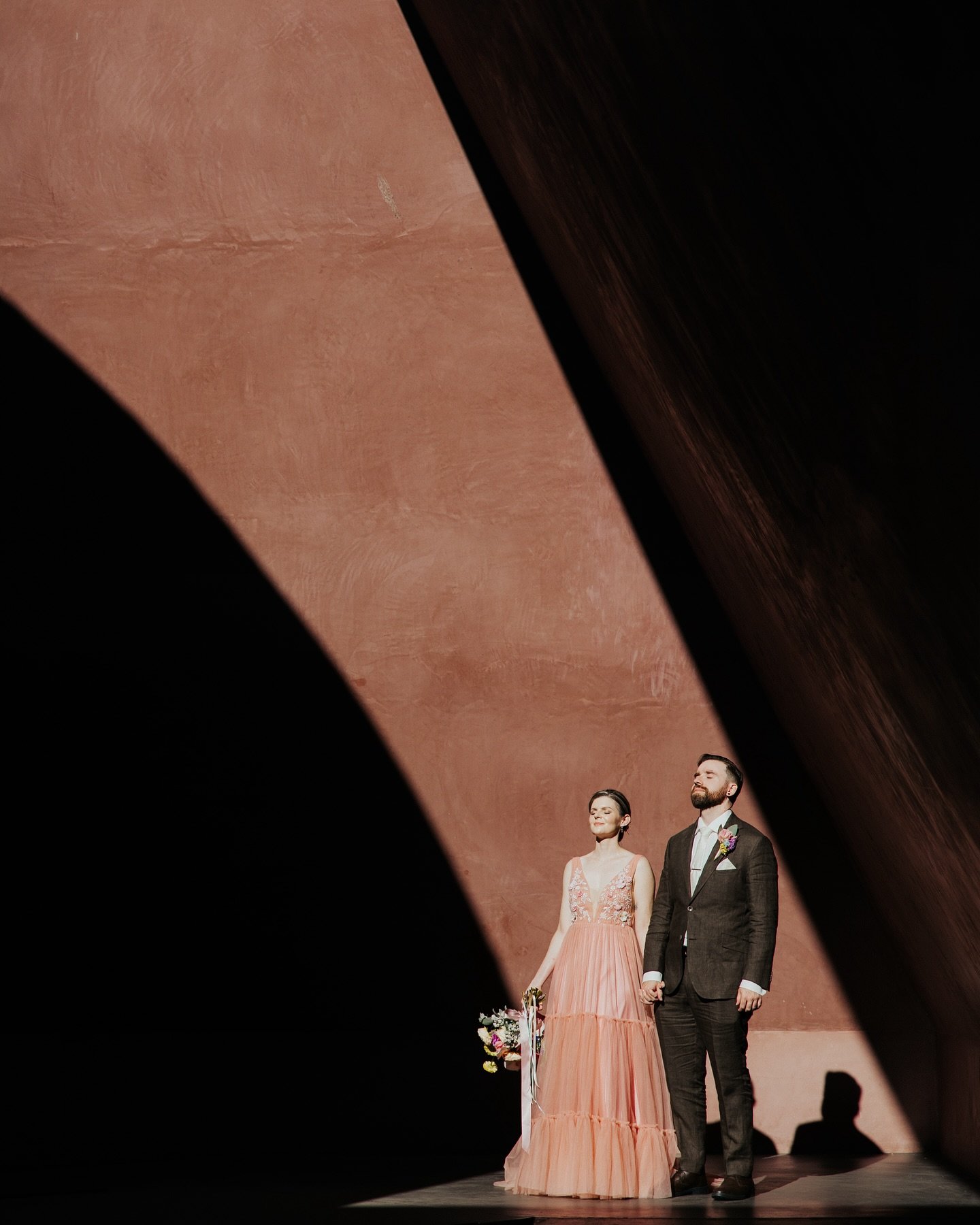 Sun seekers 😎

#canberrawedding #canberraweddings #weddingsofcbr #canberraweddingphotographer #brideandgroomphotos