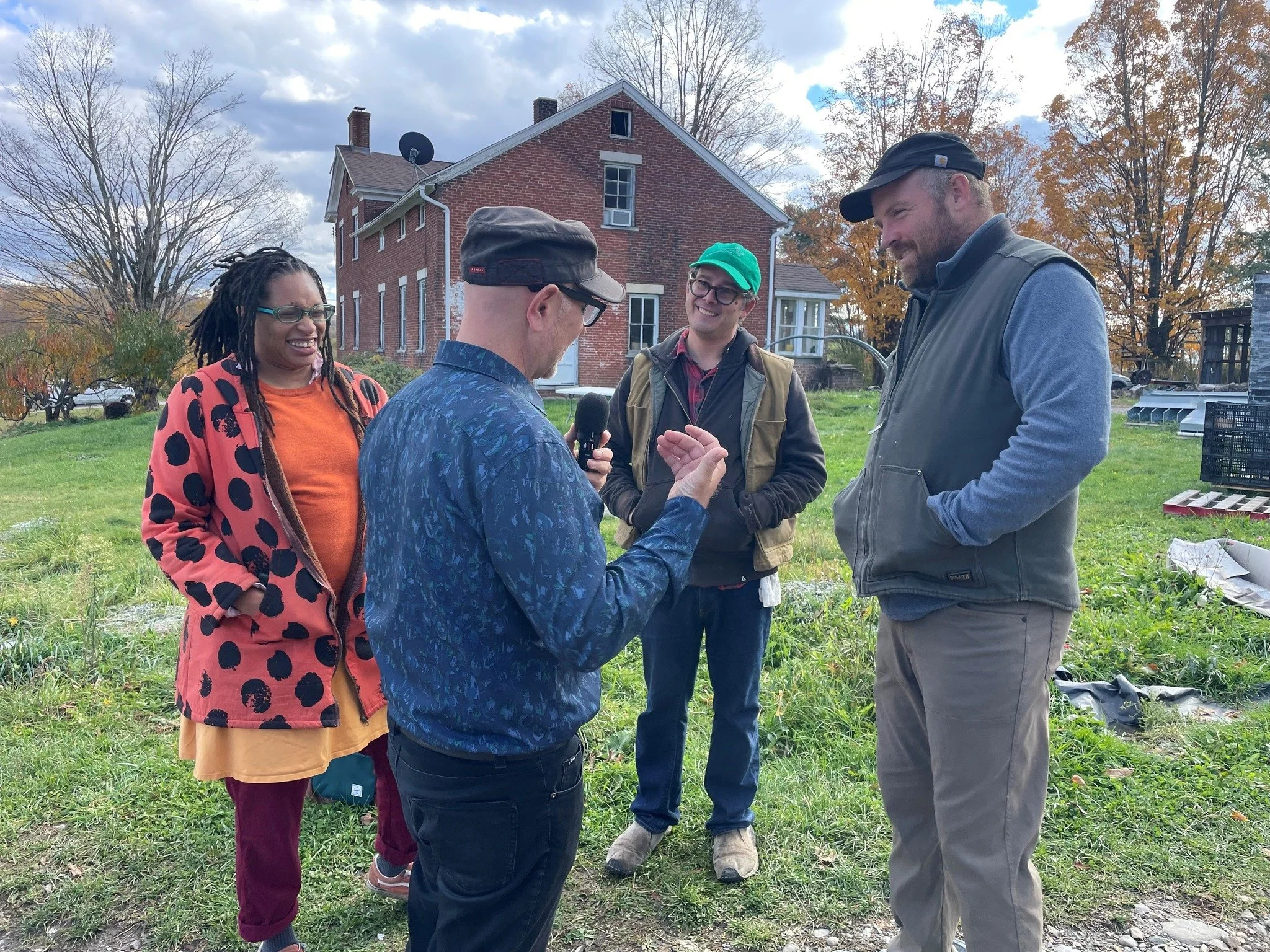 🐔🥩BAV's Jake Levin was out at @squarerootsfarmmass with farmer Michael Gallagher this week talking with The Fabulous 413 team about local meat. Square Roots is a wonderful farm that produces pasture-raised meat/poultry/eggs and 100% grass-fed beef.