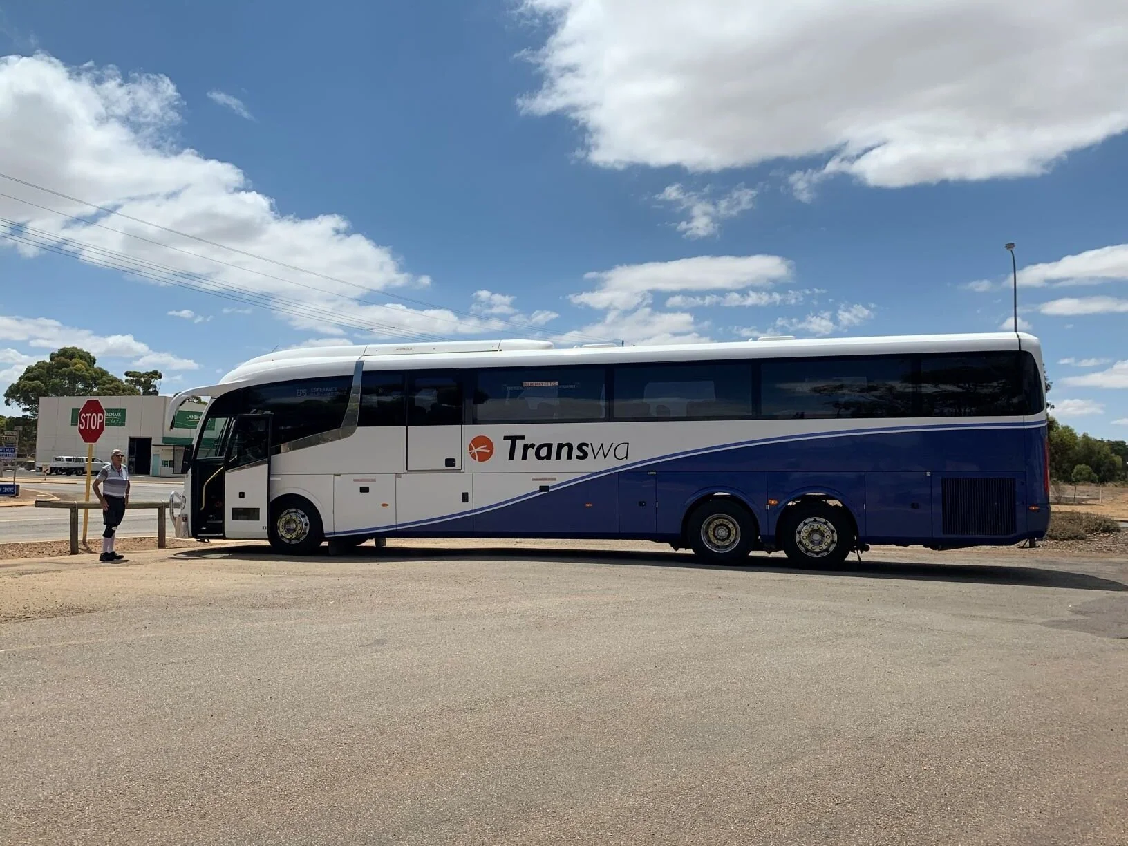 Rural Utopias Residency: Sarah Rodigari in Ravensthorpe #1, Beginnings - East Meets West