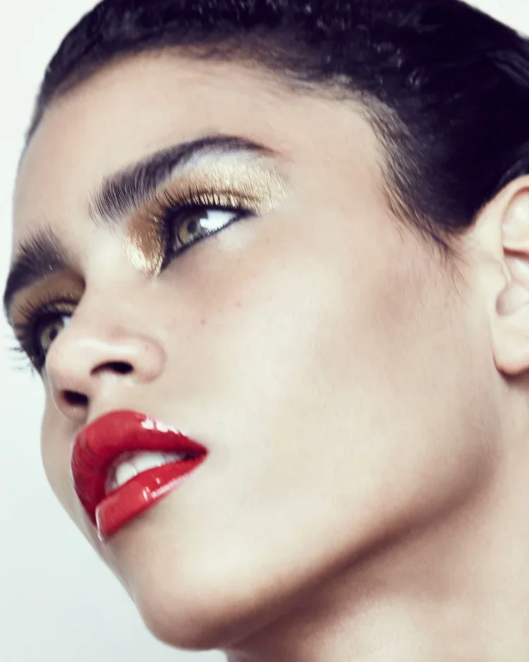 Beauty story with Karol Santos shot by David Ralph. Hair by Fumi Maehara. Make up NVZ.