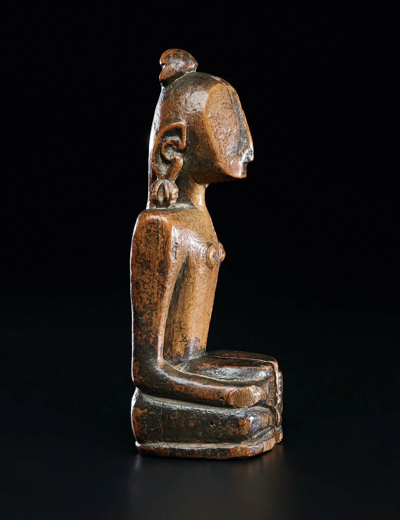 seated figure 5.jpeg