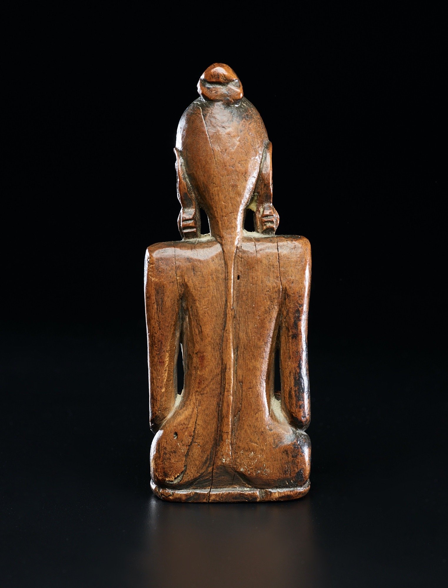 seated figure 7.jpeg