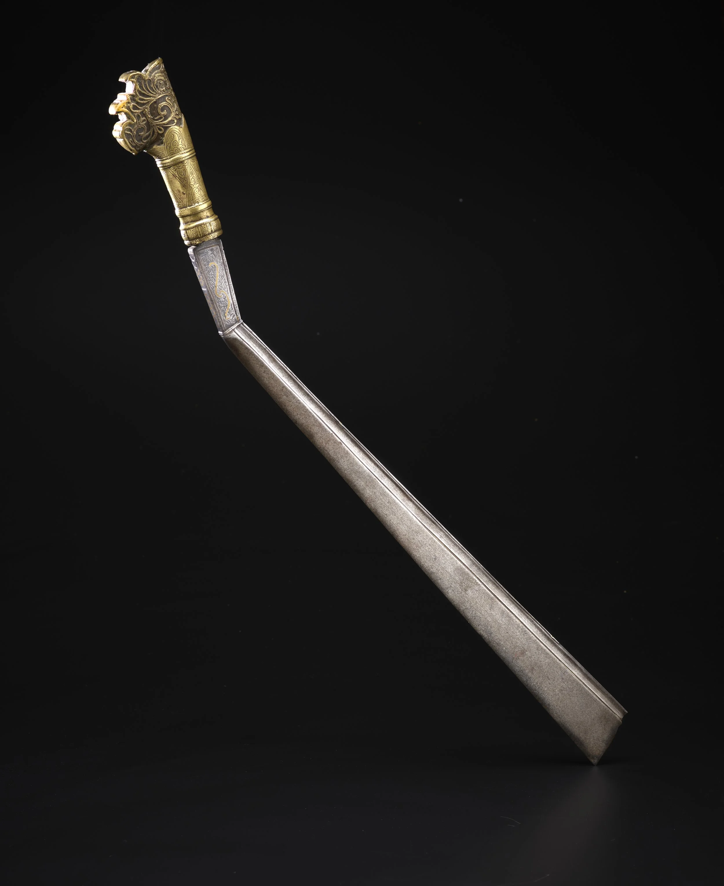 Dayak 2 sword 4 copy.jpg