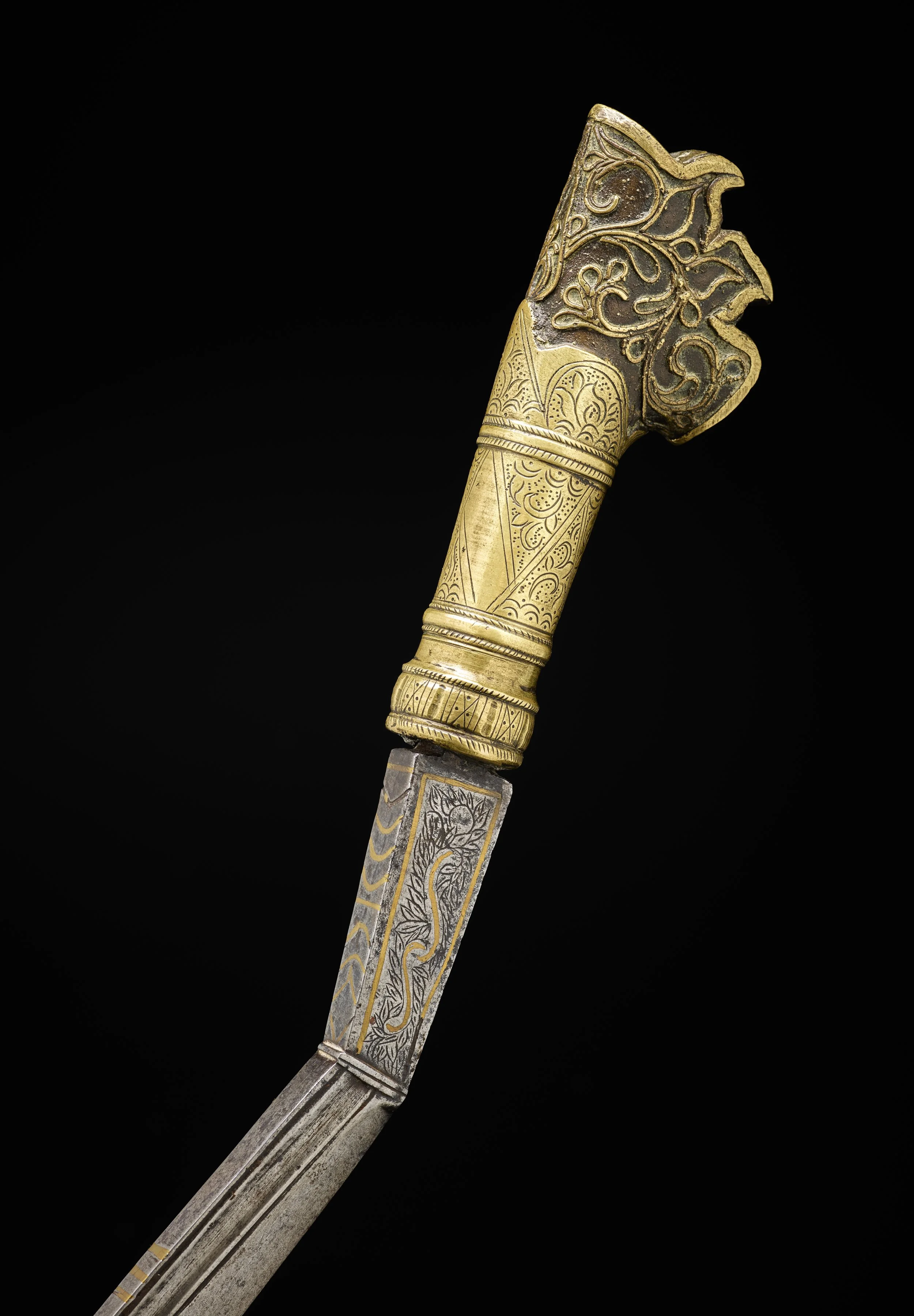 Dayak 2 sword 2 copy.jpg