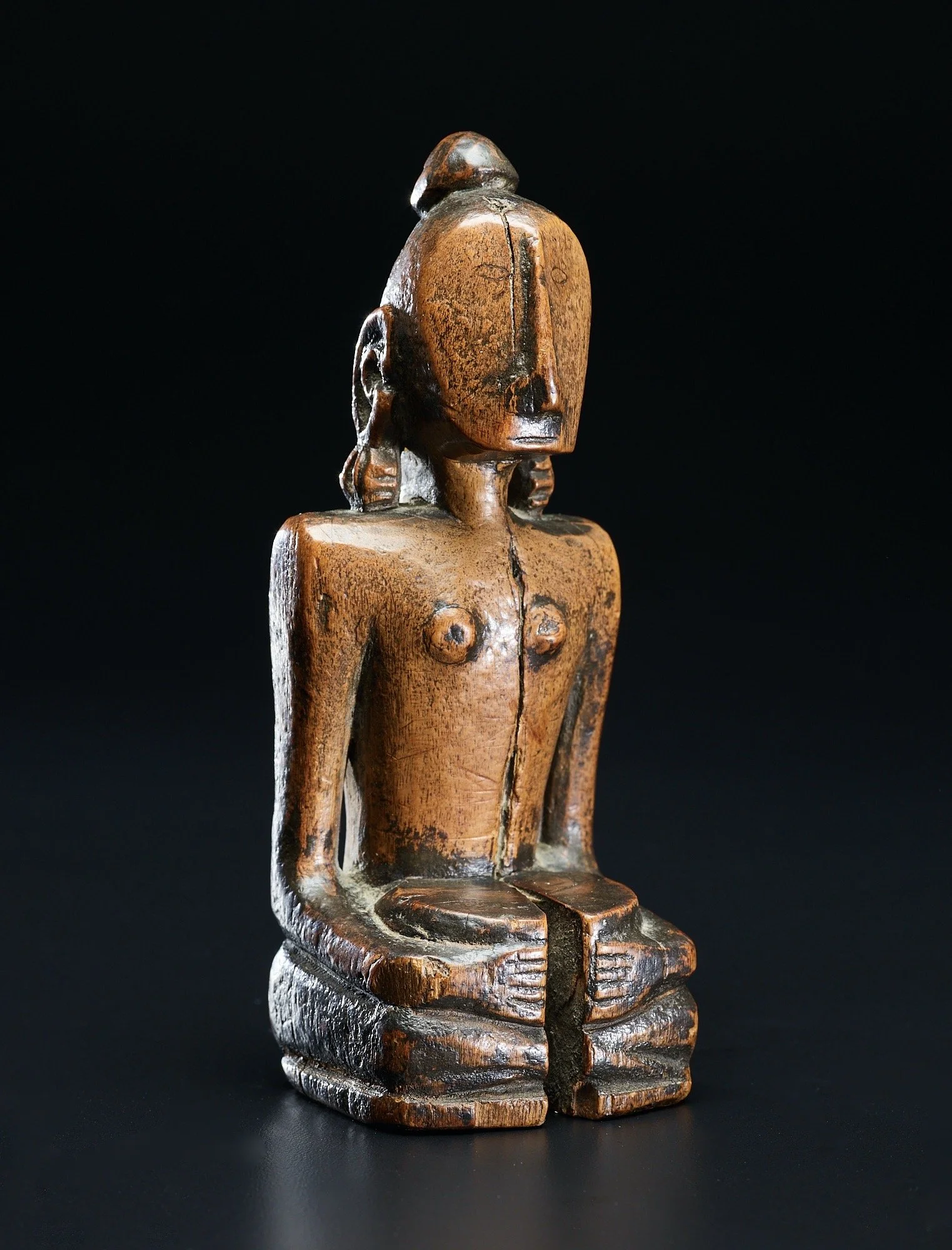 seated figure 2.jpeg