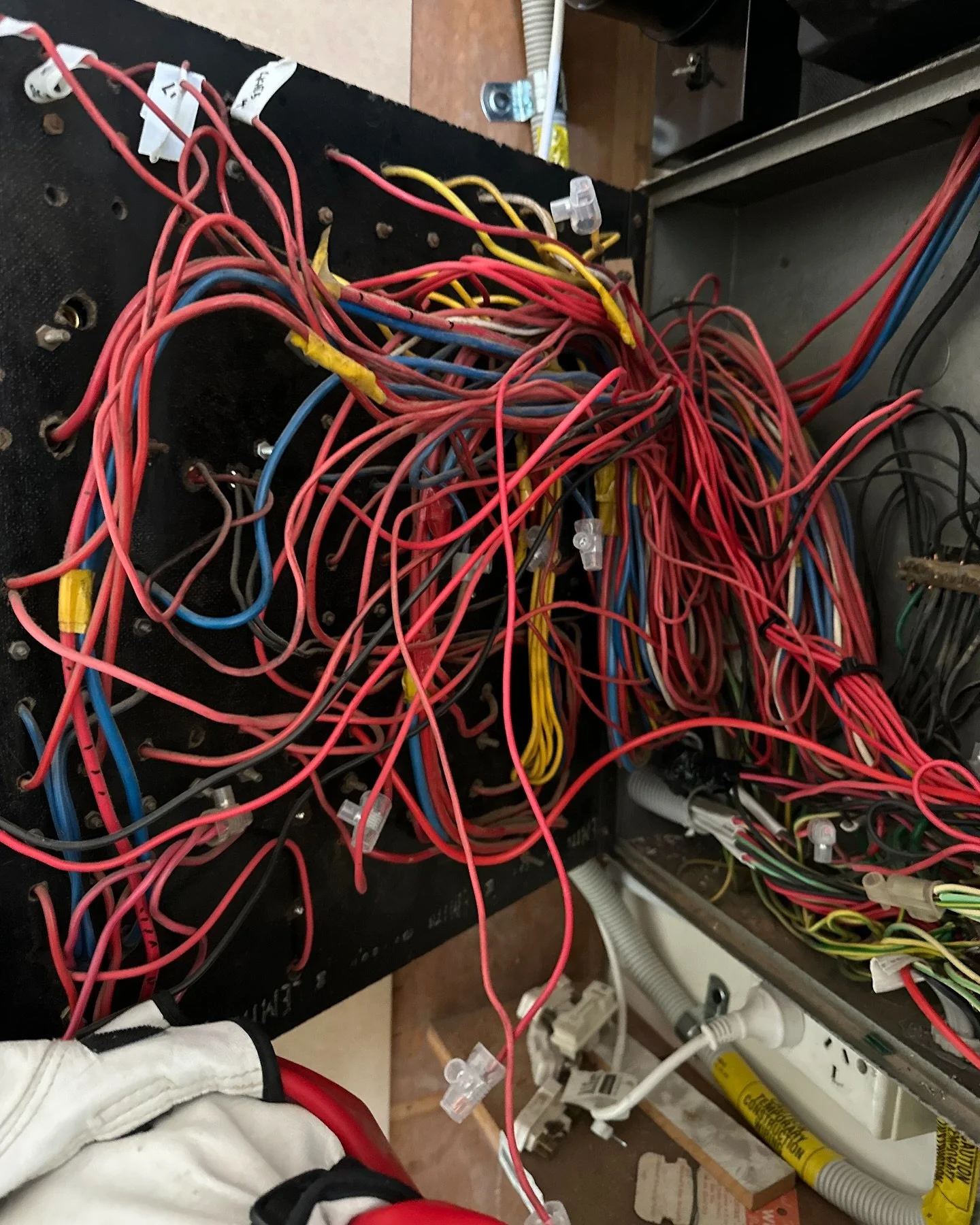 Many homes and businesses are still relying on old, overloaded switchboards that weren&rsquo;t built for today&rsquo;s electrical demands.

Here are a few reasons why that&rsquo;s dangerous:

❌ Fire Hazard: Outdated boards with old wiring can overhea