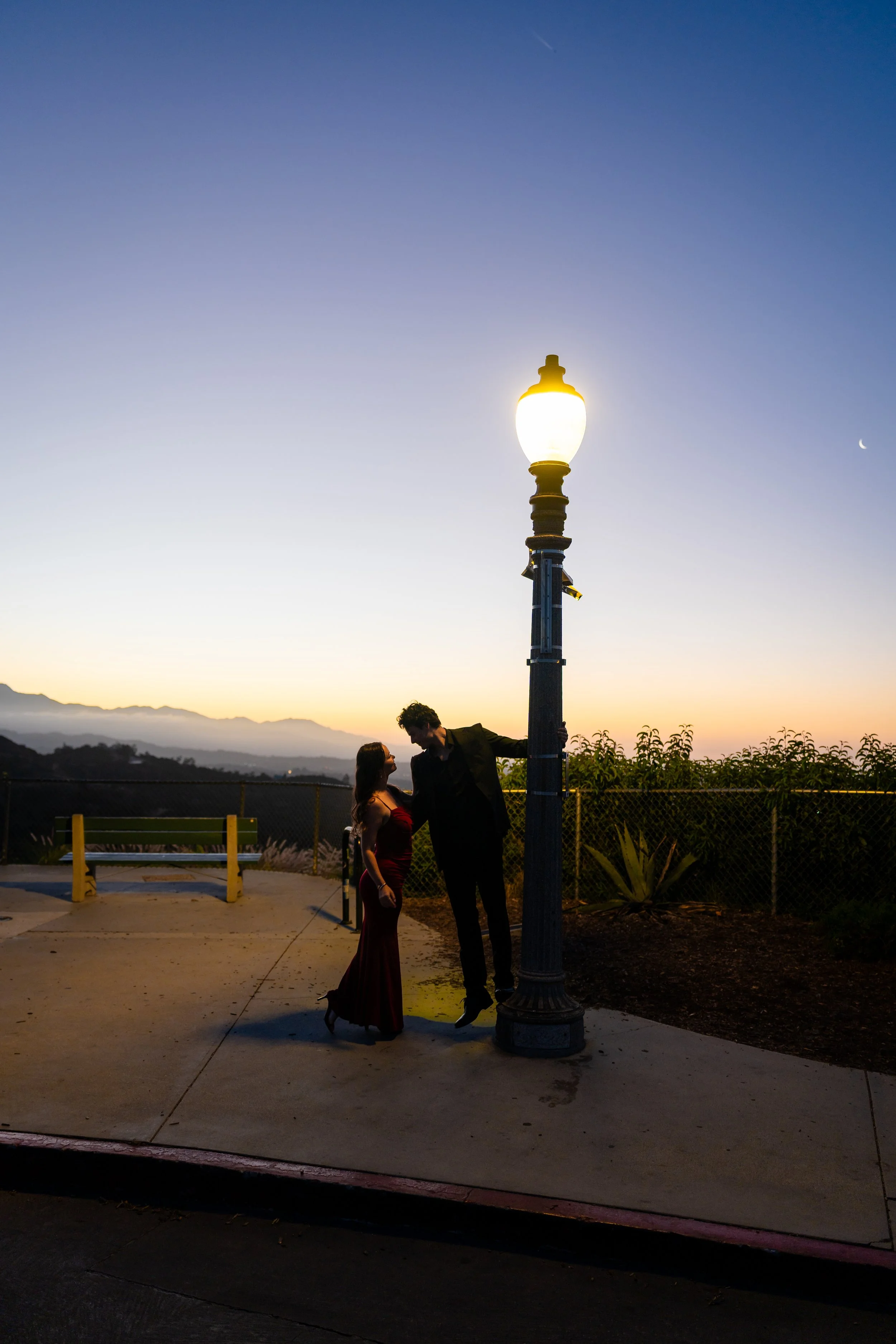 Jacobo & Kim - engagement shoot - Griffith Observatory-6.jpg
