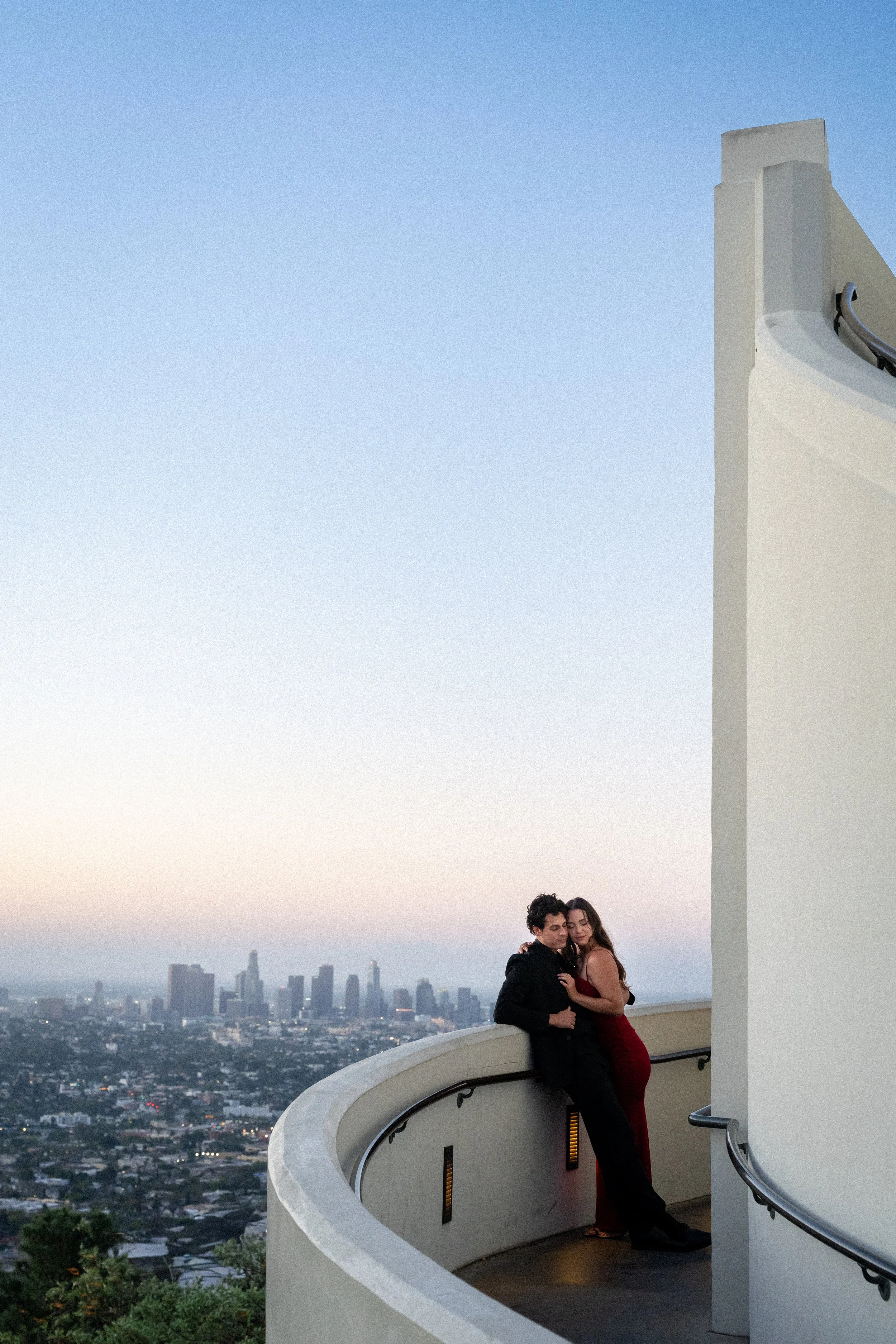 Jacobo & Kim - engagement shoot - Griffith Observatory-7.jpg