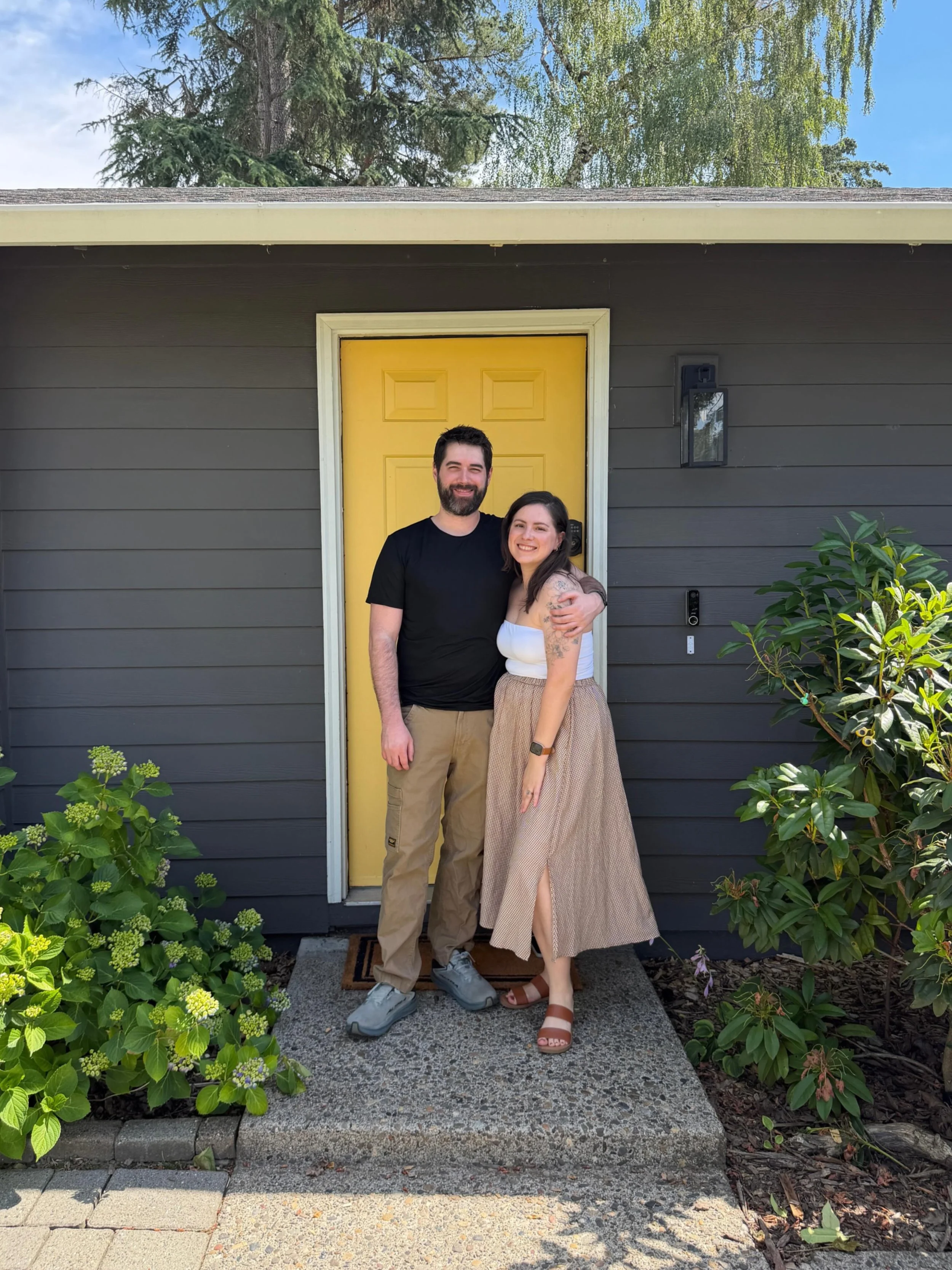 ⁣
⁣
Hello, Home 🏡⁣
⁣
Sean and Nilza came to me ready. Lots of questions (love that, keep them coming), and one non negotiable that mattered more than anything else: a yard for their dog.⁣ I ADORED working with these two!! 
⁣
We found a house we thou