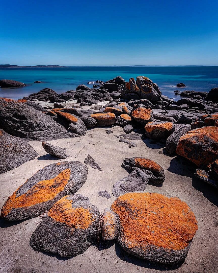 Road trips are the best way to see places. What I like about road trips is the freedom to stop anywhere. Change plans along the way. Take a longer route to the destination and stumble upon hidden gems like the one in the photo. What are your thoughts