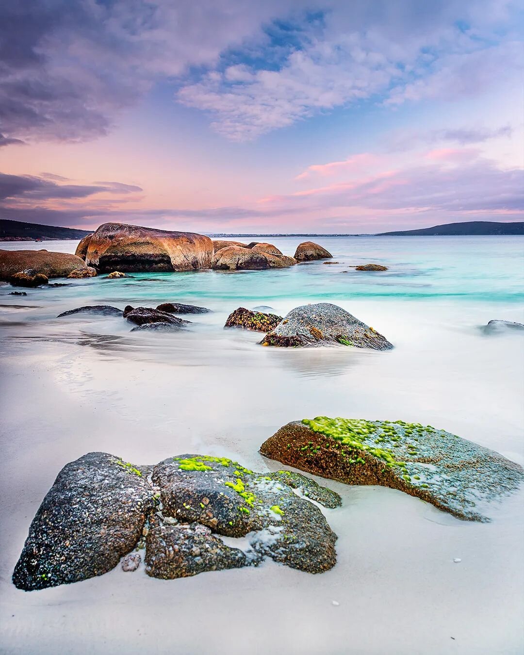 We stumbled upon this beach on our road trip Down South a few years ago and decided to stop for the sunset. Don't you love how nature painted the landscape?

#tbt #throwback #pinkclouds #softlight #sunset_sunrise #sunset_pics #sunsetcaptures #travelm